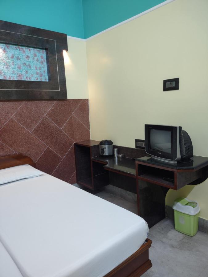 Krishna Lodge Tiruchirappalli 객실 사진