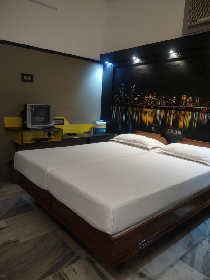 Krishna Lodge Tiruchirappalli 외부 사진