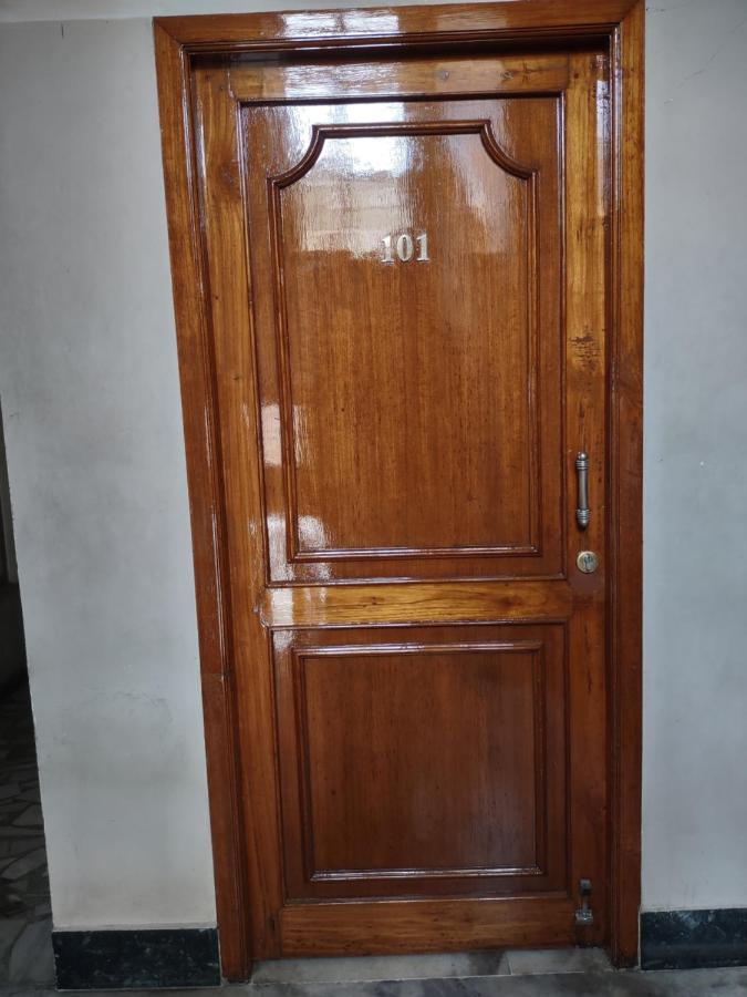 Krishna Lodge Tiruchirappalli 외부 사진