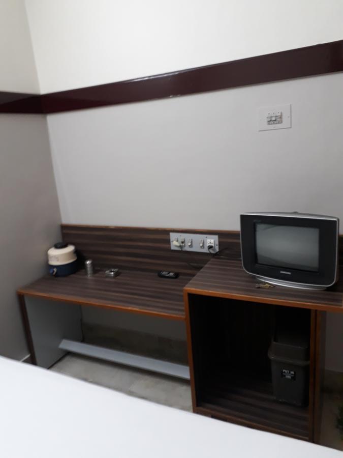 Krishna Lodge Tiruchirappalli 외부 사진