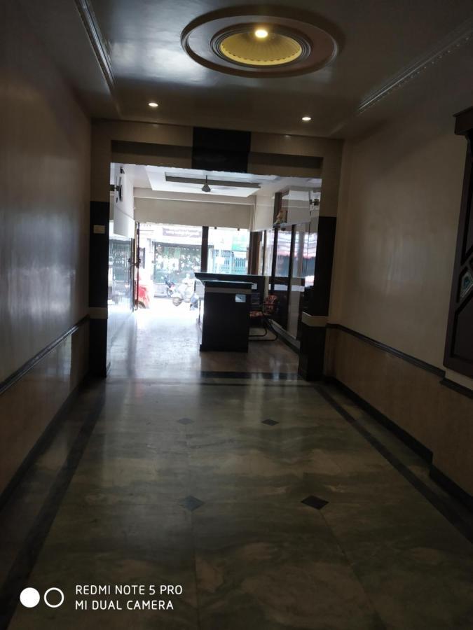Krishna Lodge Tiruchirappalli 외부 사진